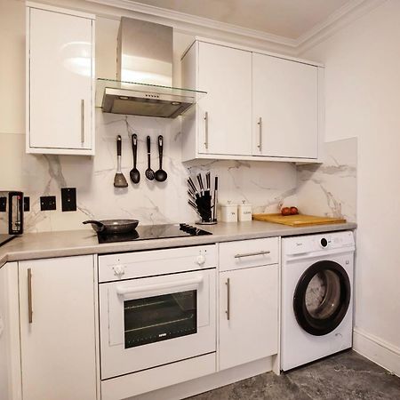 A Stunning Apartment In Paddington London Bagian luar foto